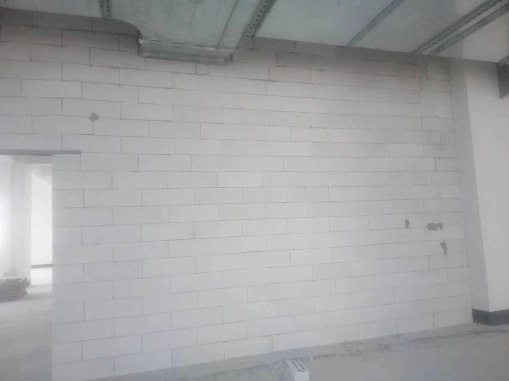 加气块隔墙施工现场